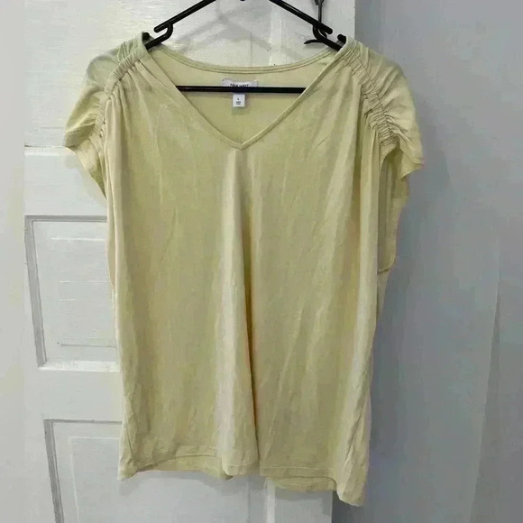 NWT Nine West Yellow Pastel Flowy blouse - Picture 1 of 5